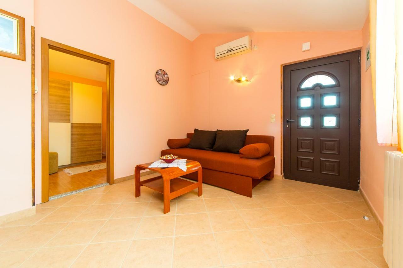 Labin  Holiday Home Ana מראה חיצוני תמונה